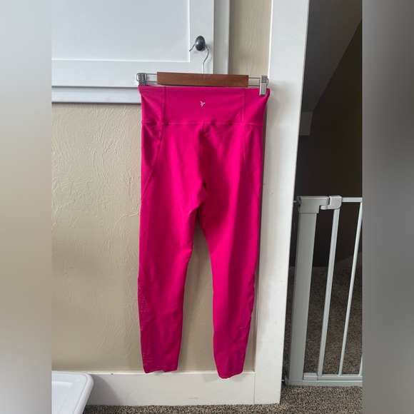 Hot pink leggings - Picture 2 of 3